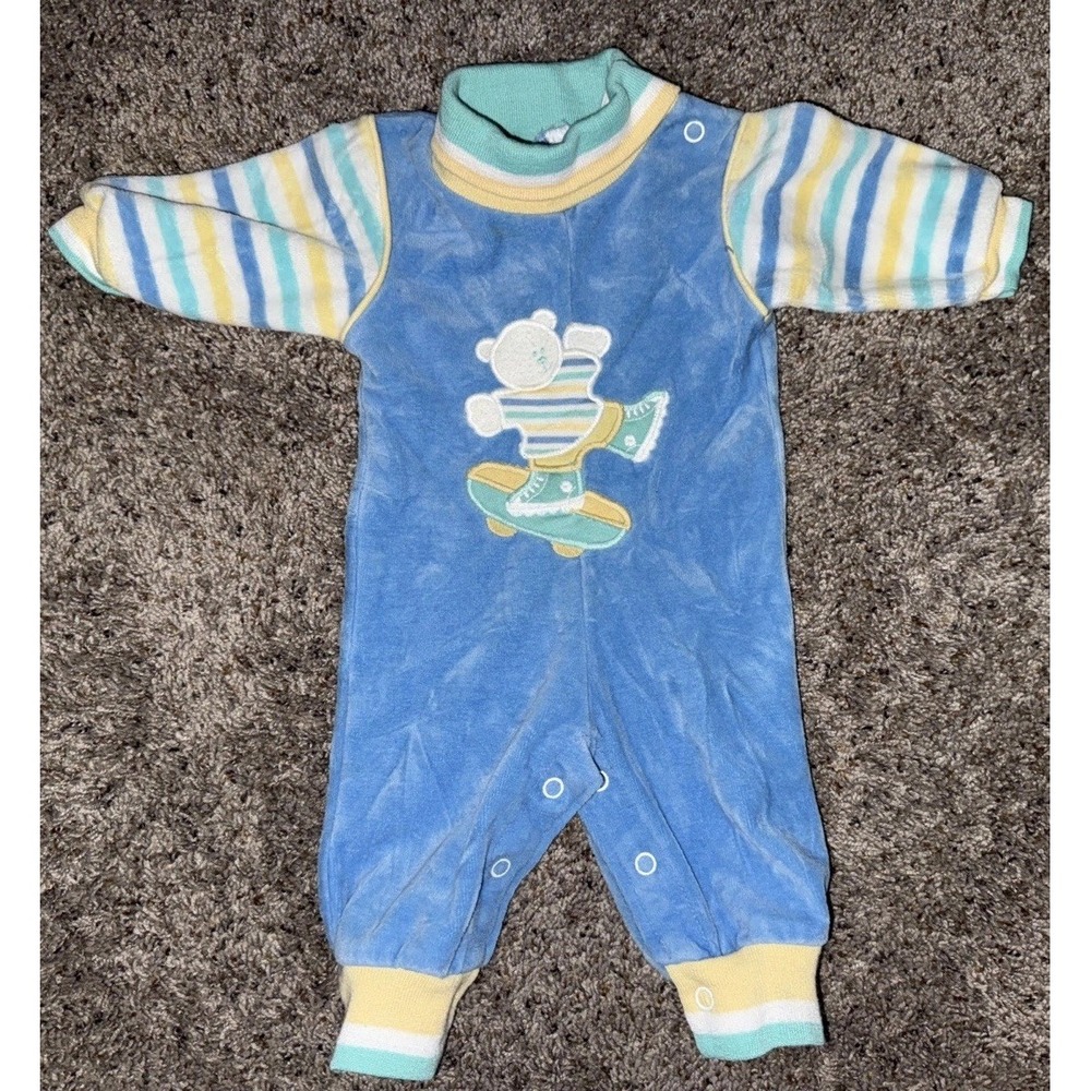 Health-Tex Vintage Skateboard Bear One‎ Piece Baby Garment Size 3 months USA